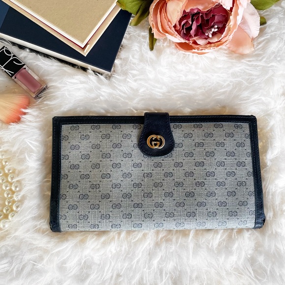 Vintage Gucci Vintage Monogram Navy Wallet - Picture 2 of 15